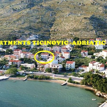 Apartments Ticinovic Omiš Zewnętrze zdjęcie