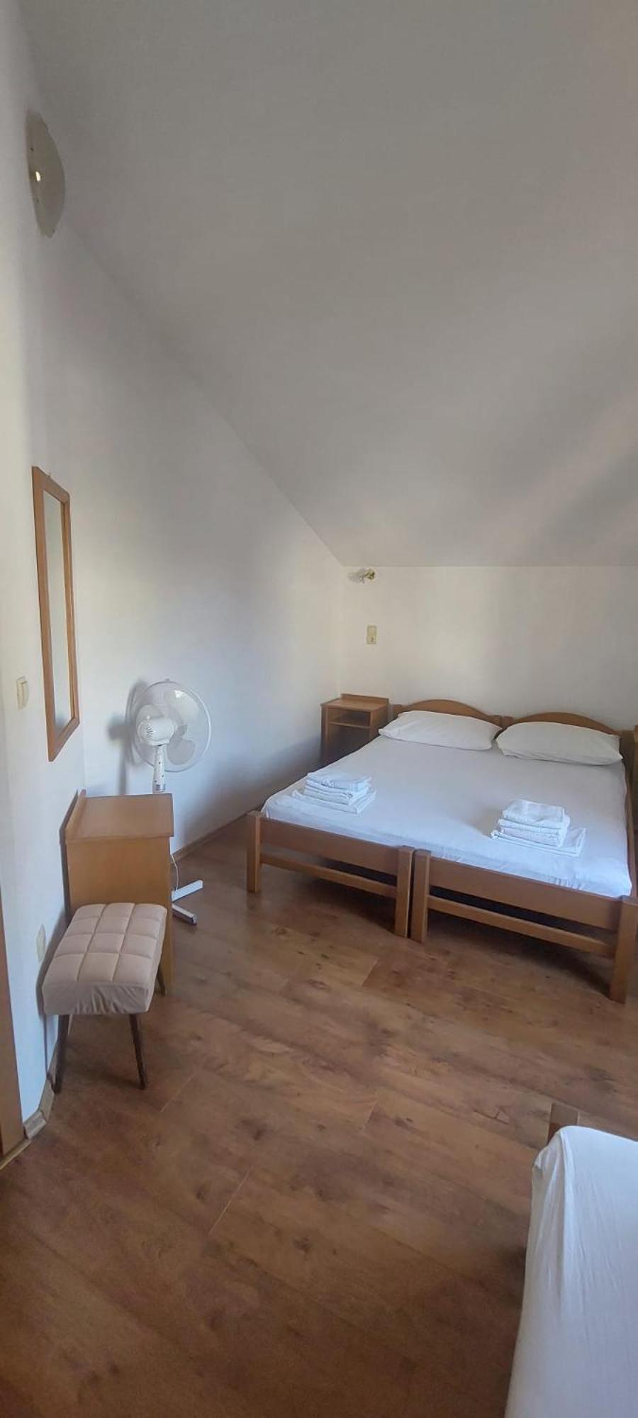 Apartments Ticinovic Omiš Zewnętrze zdjęcie